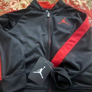 Air Jordan youth size 4 two piece classic sweat suit NWT
